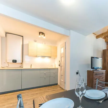 Hello Cozy Loft For 4 People شقة *