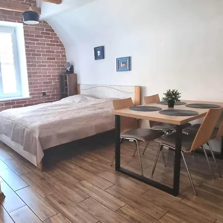 Hello Cozy Loft For 4 People غدانسك